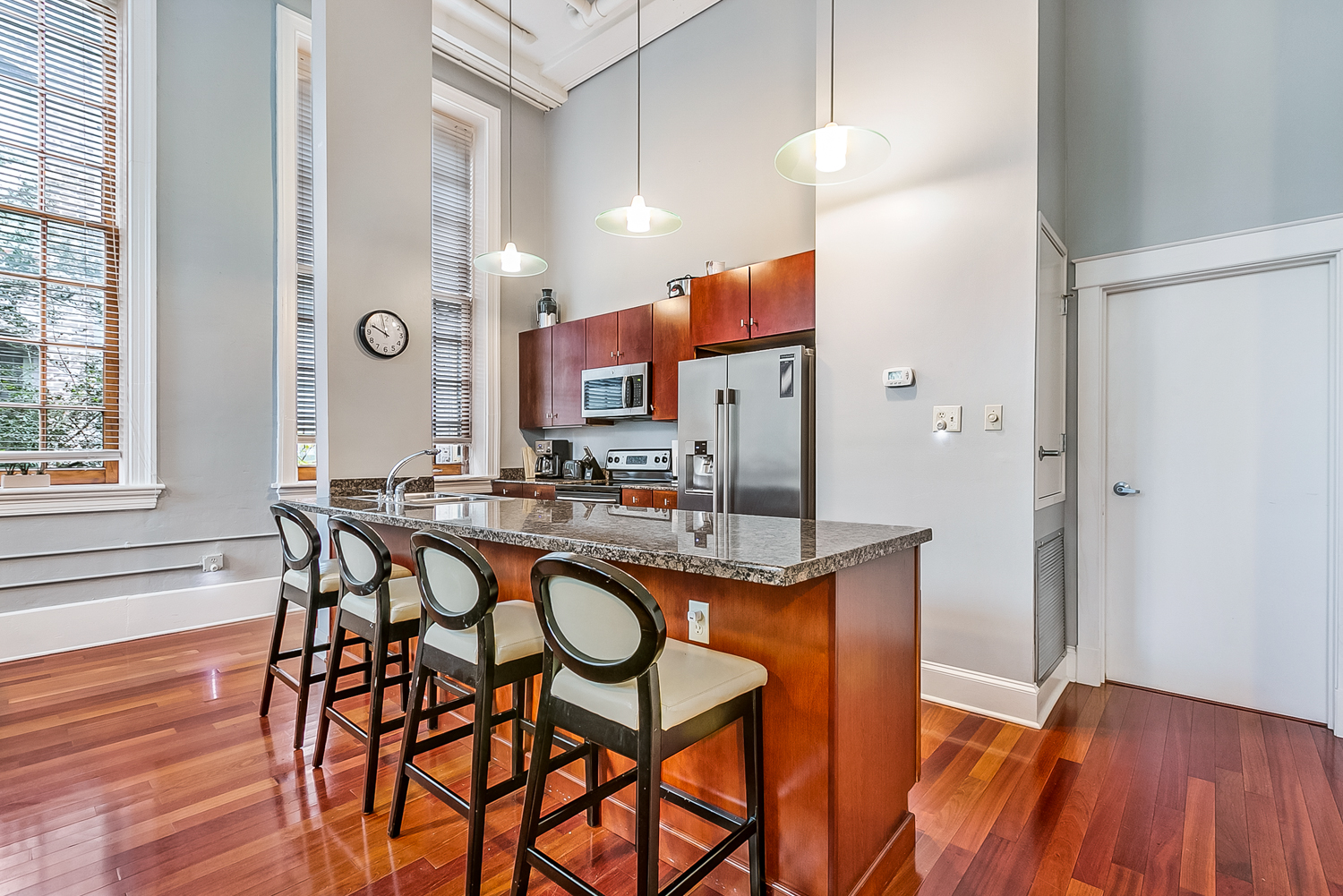 CBD/Warehouse District, House, 3 beds, 2.0 baths, $5000 per month New Orleans Rental - devie image_3