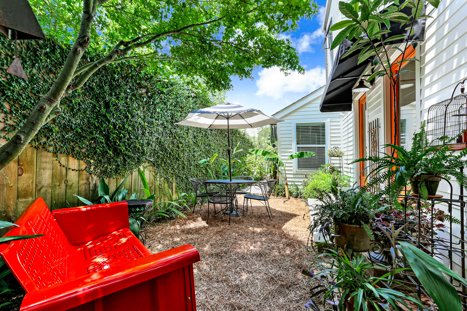Uptown, House, 2 beds, 1.0 baths, $3900 per month New Orleans Rental - devie image_1