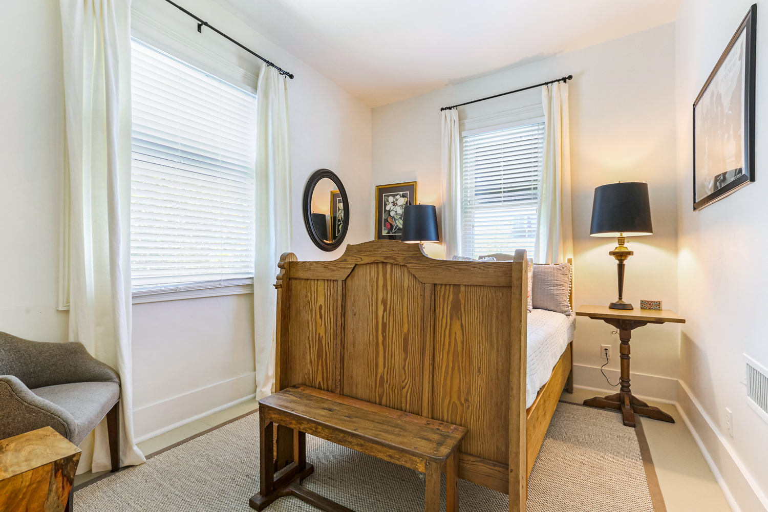 Uptown, House, 2 beds, 1.0 baths, $3900 per month New Orleans Rental - devie image_13