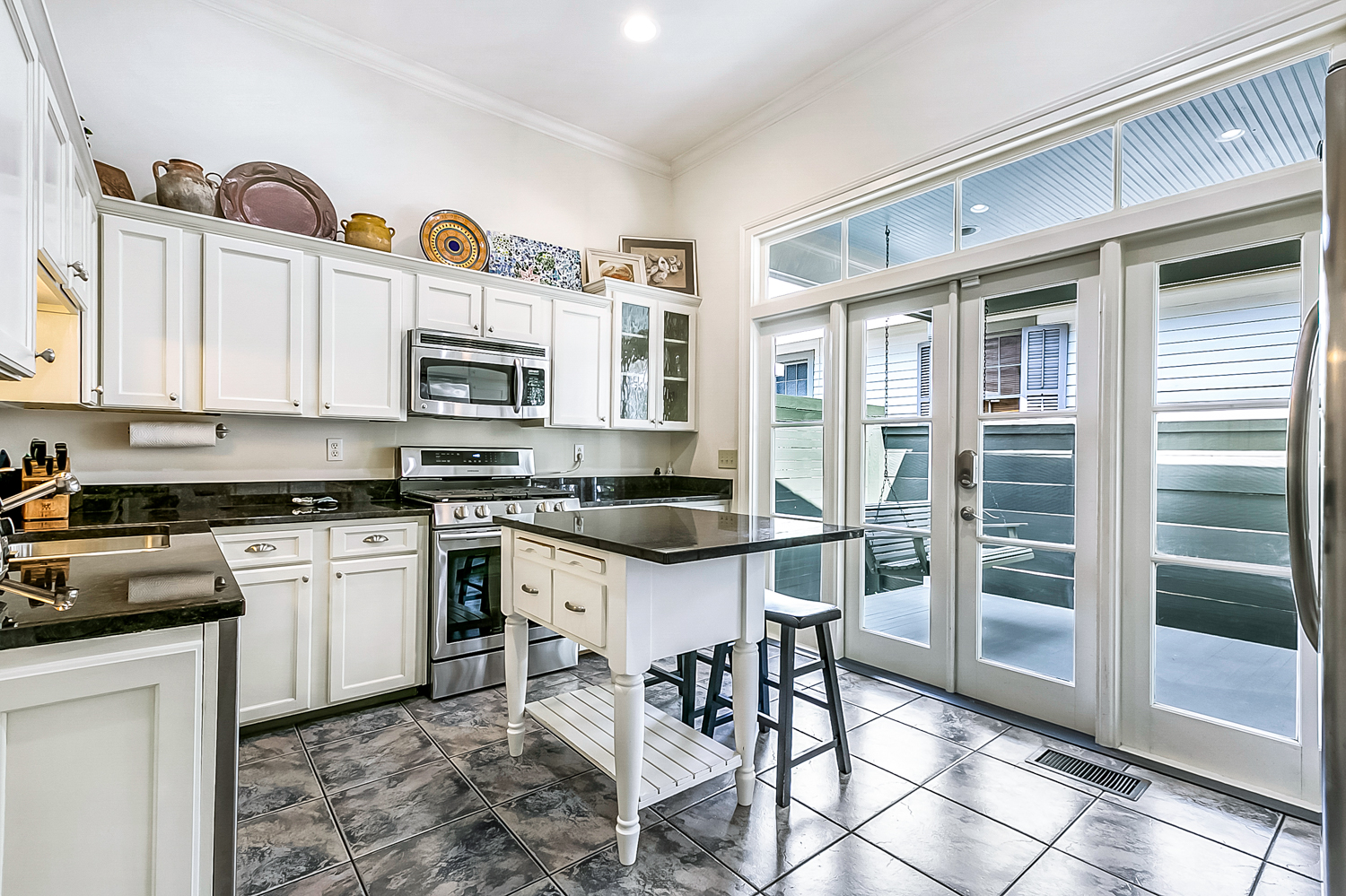 Garden District, House, 2 beds, 2.0 baths, $7000 per month New Orleans Rental - devie image_10