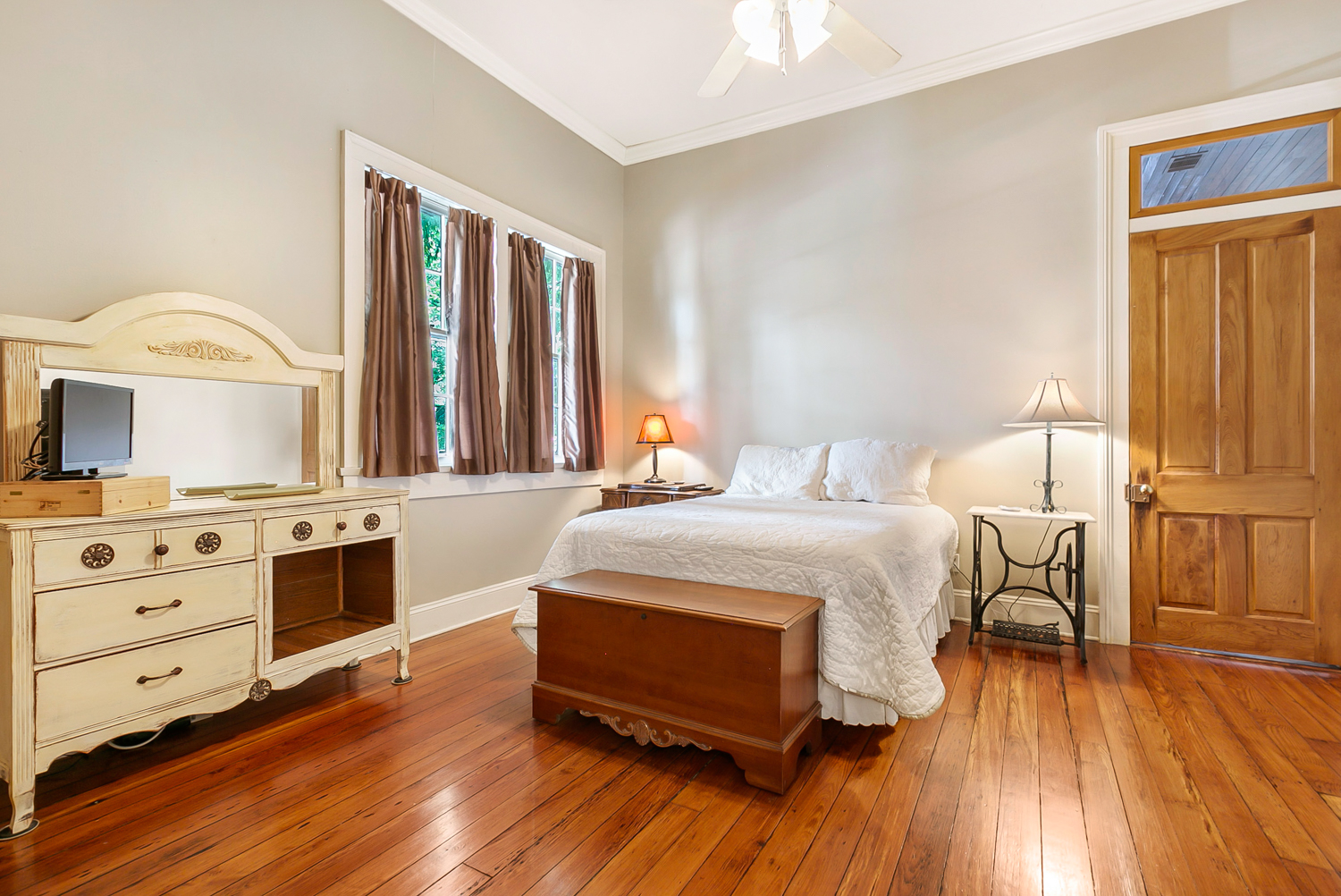 Uptown, House, 3 beds, 2.0 baths, $3500 per month New Orleans Rental - devie image_11