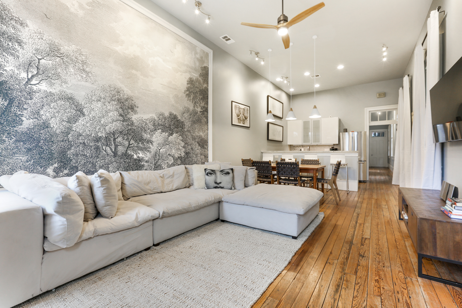 Uptown, House, 2 beds, 2.0 baths, $4000 per month New Orleans Rental - devie image_0
