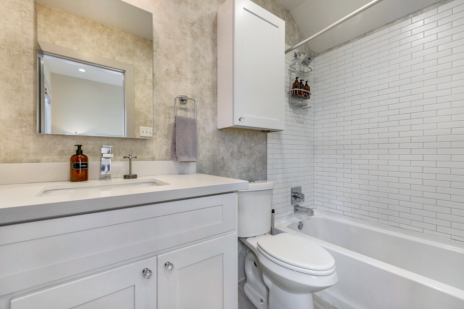 Uptown, House, 2 beds, 2.5 baths, $4000 per month New Orleans Rental - devie image_13