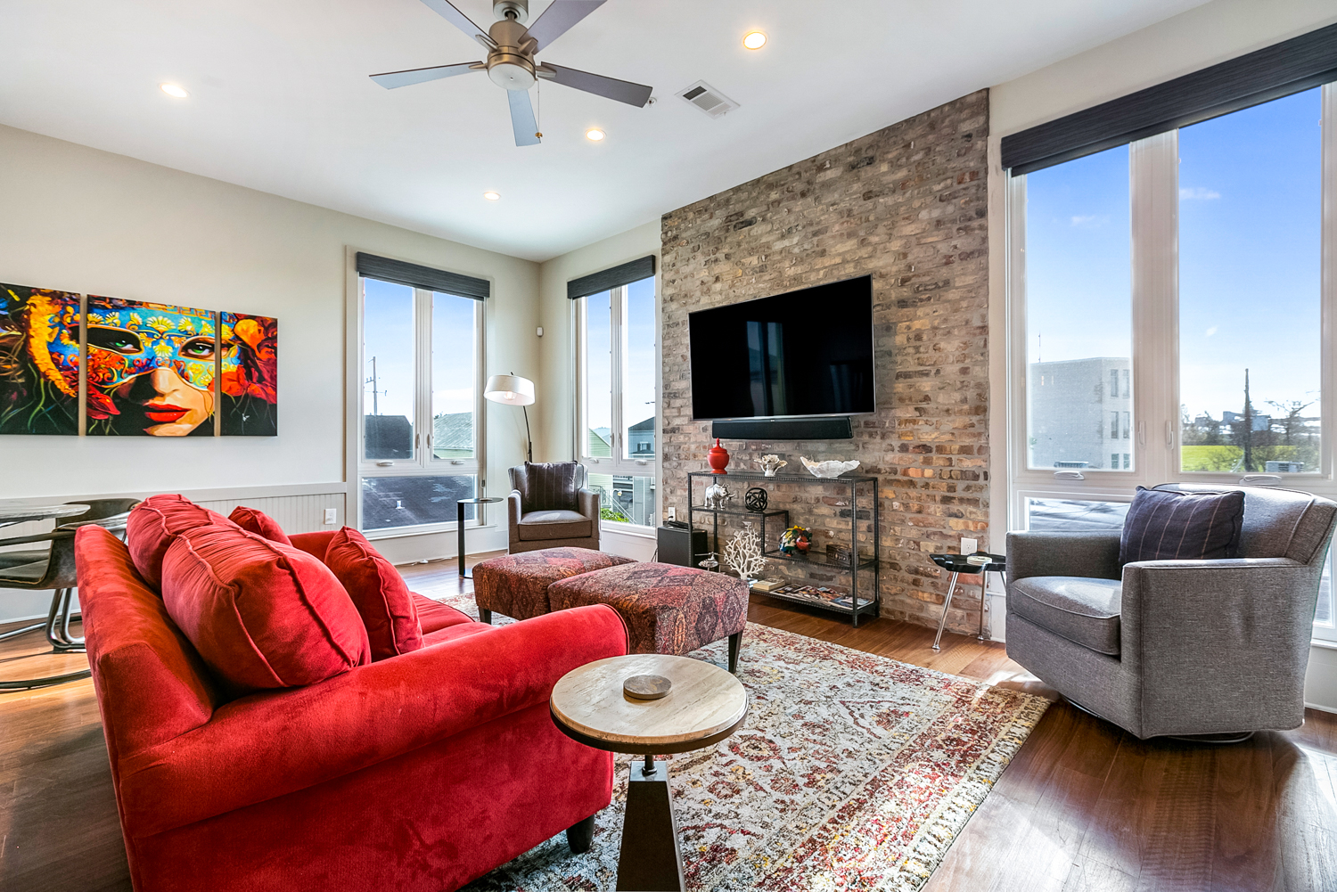 Uptown, House, 2 beds, 2.5 baths, $4000 per month New Orleans Rental - devie image_1