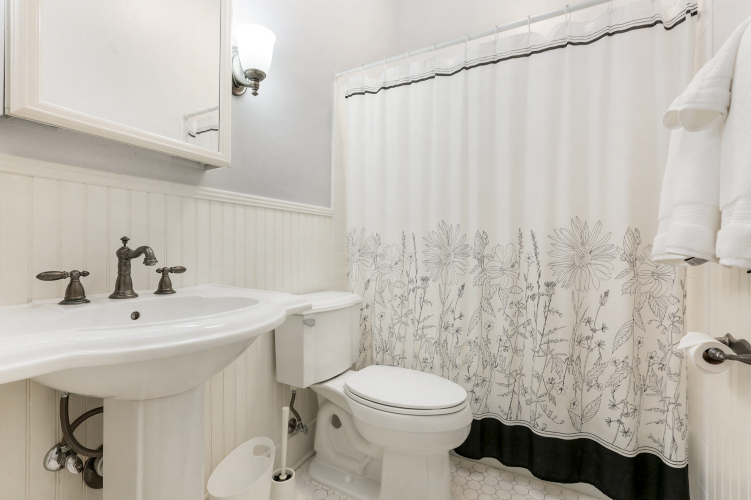 Uptown, House, 3 beds, 2.5 baths, $3500 per month New Orleans Rental - devie image_14