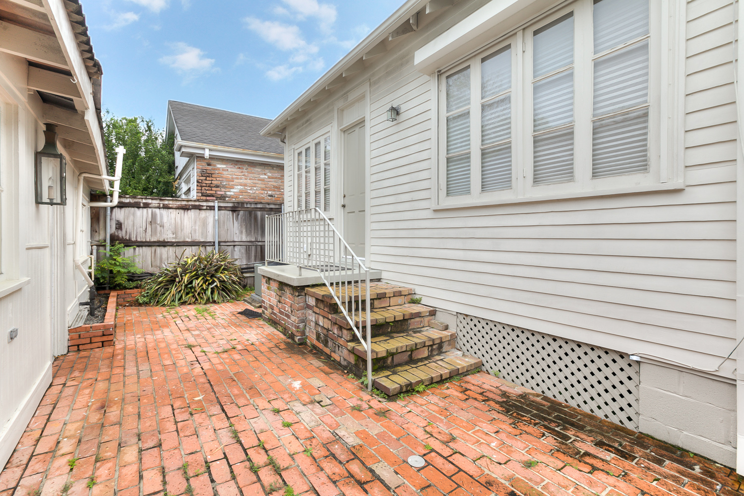 Uptown, House, 2 beds, 1.5 baths, $3300 per month New Orleans Rental - devie image_12