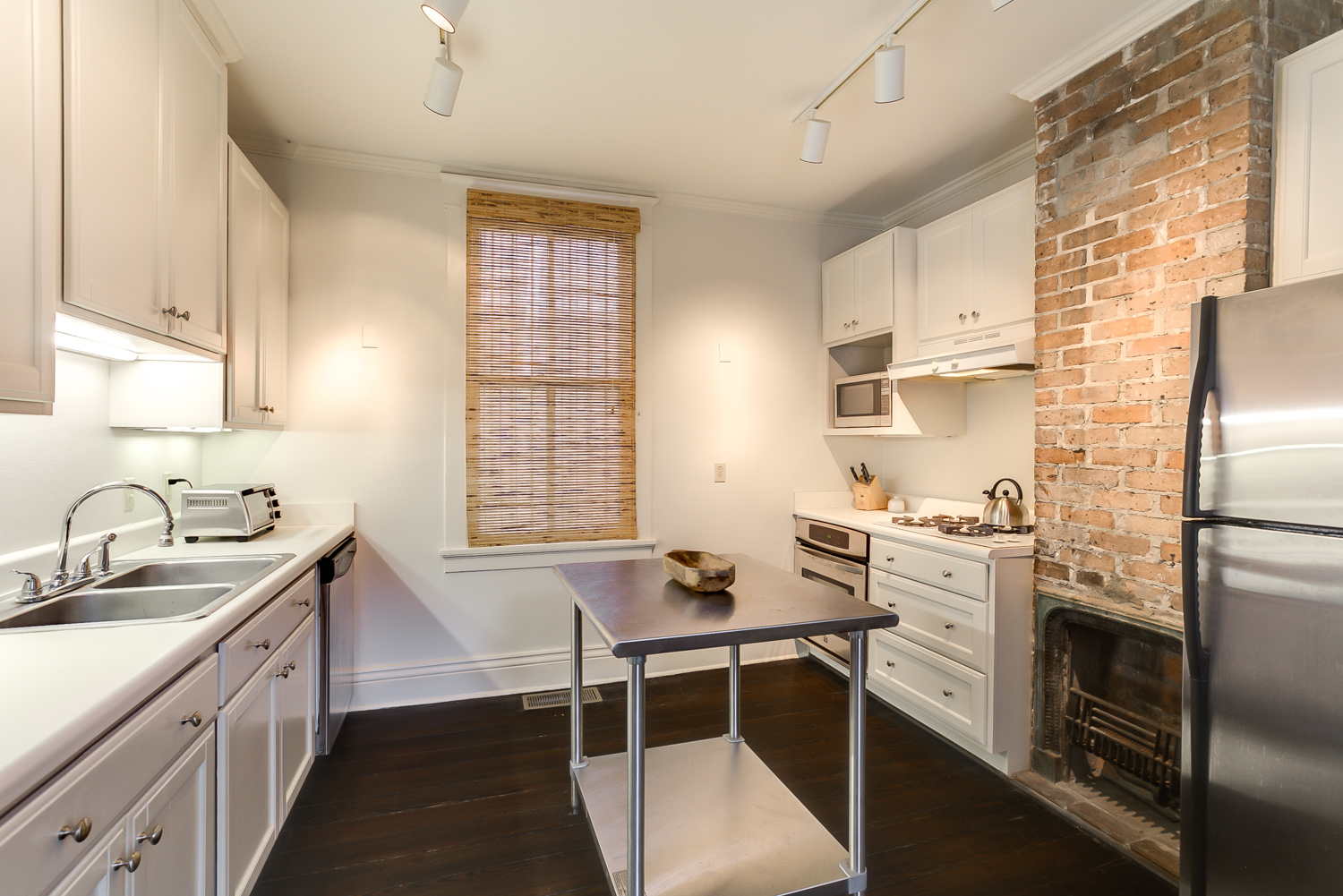 Uptown, House, 2 beds, 1.5 baths, $3300 per month New Orleans Rental - devie image_5